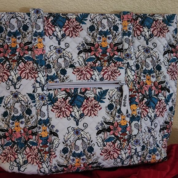Vera Bradley Harry Potter Herbology Large Vera Tote - Picture 5 of 6